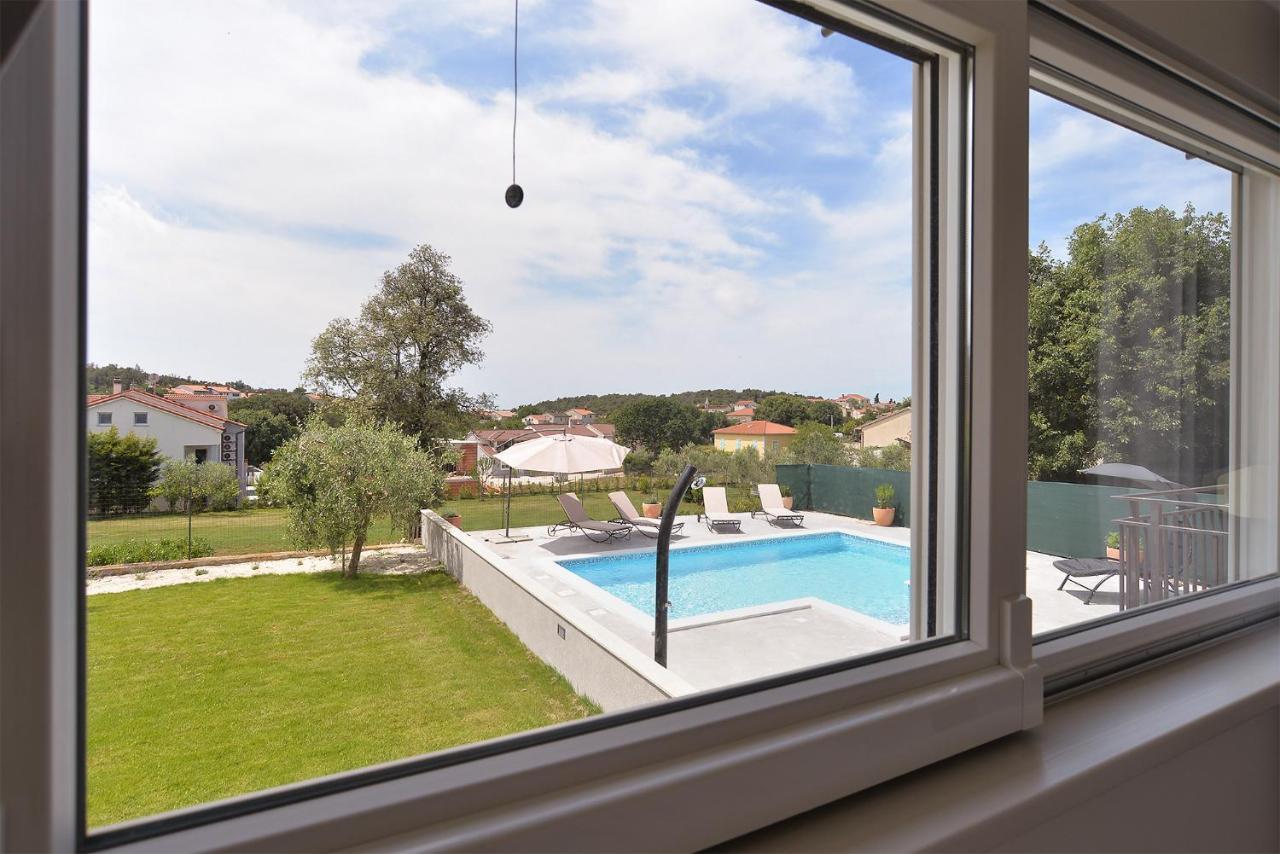 Vila House Dragan 1231 Pula Exteriér fotografie