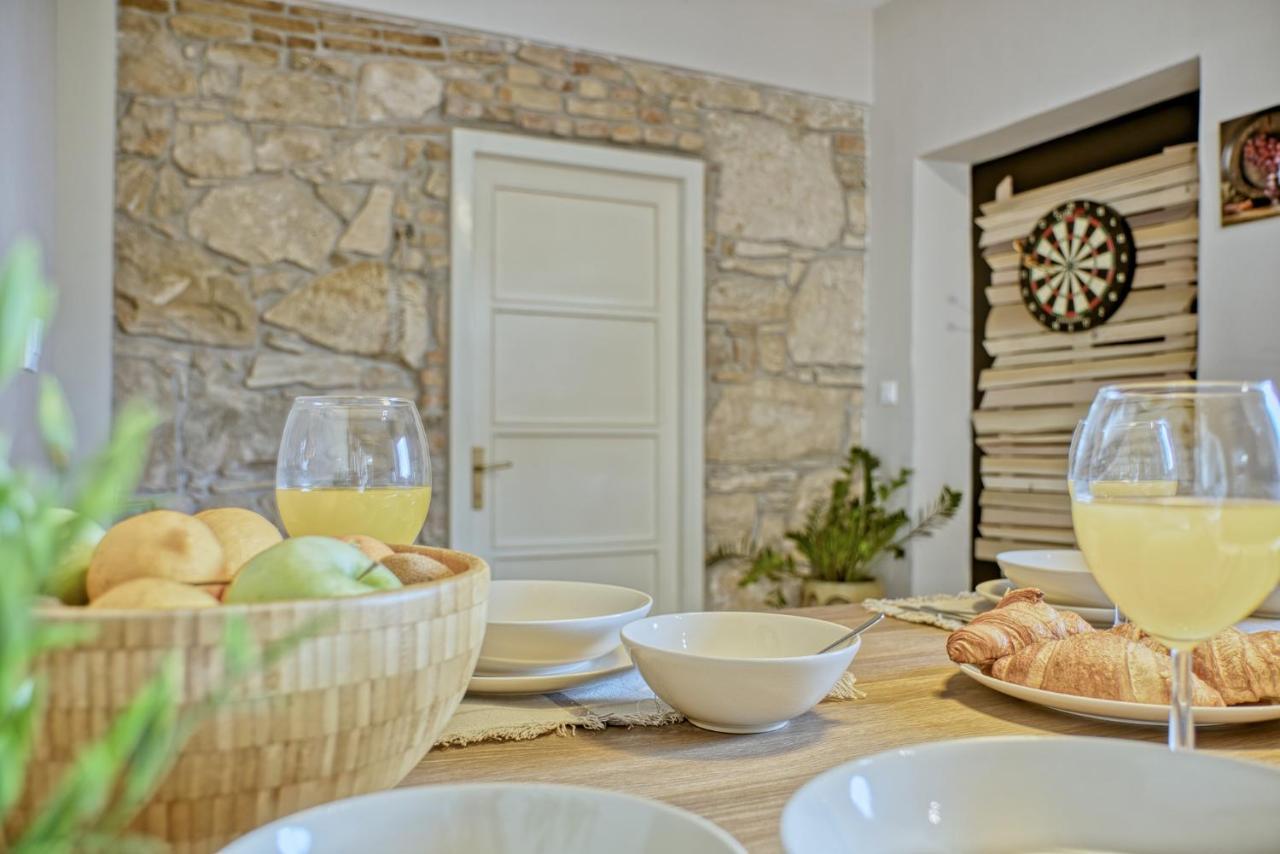 Vila House Dragan 1231 Pula Exteriér fotografie